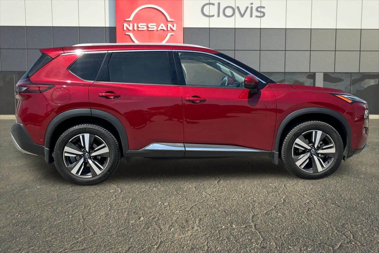 Thumbnail: 2022 Nissan Rogue - 9