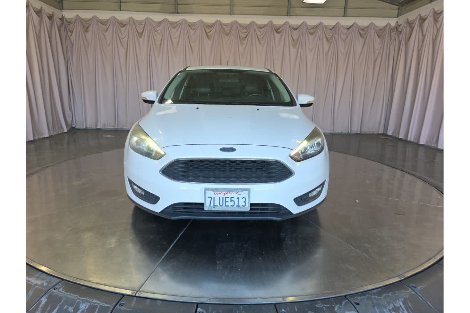 Thumbnail: 2015 Ford Focus - 11