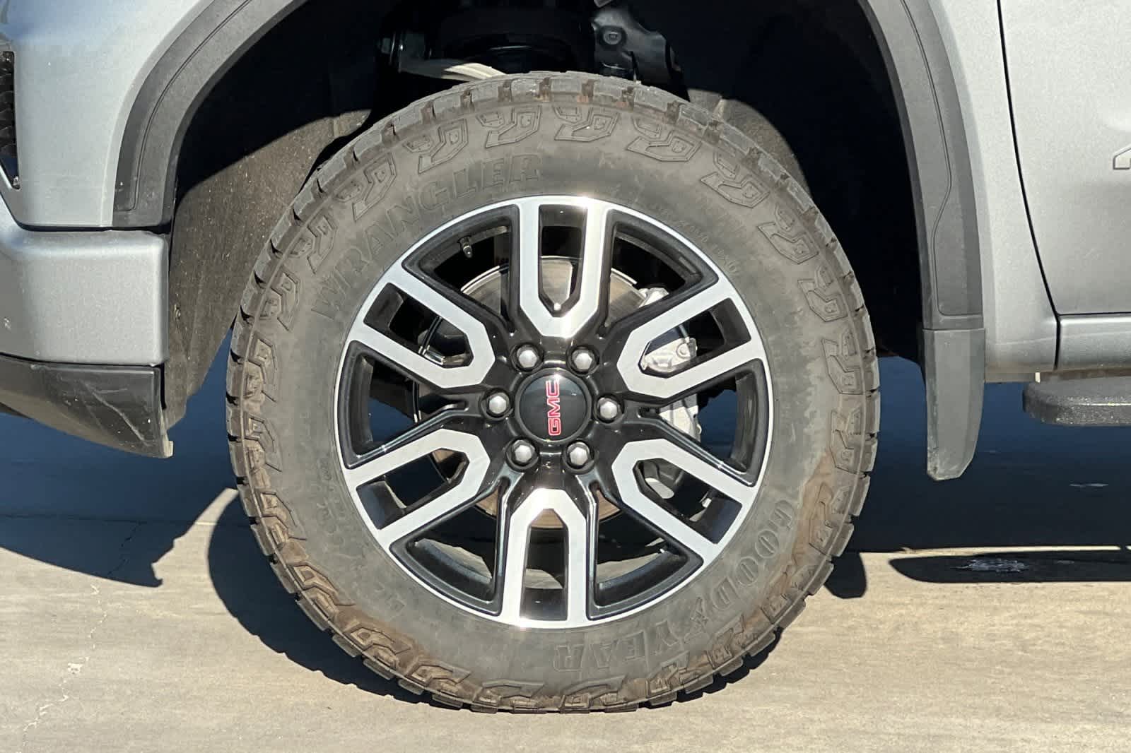 Thumbnail: 2024 GMC Sierra 1500 - 12