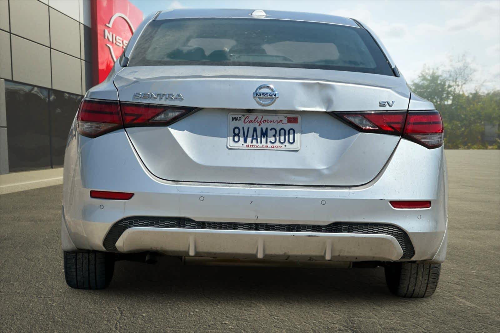 Thumbnail: 2020 Nissan Sentra - 8