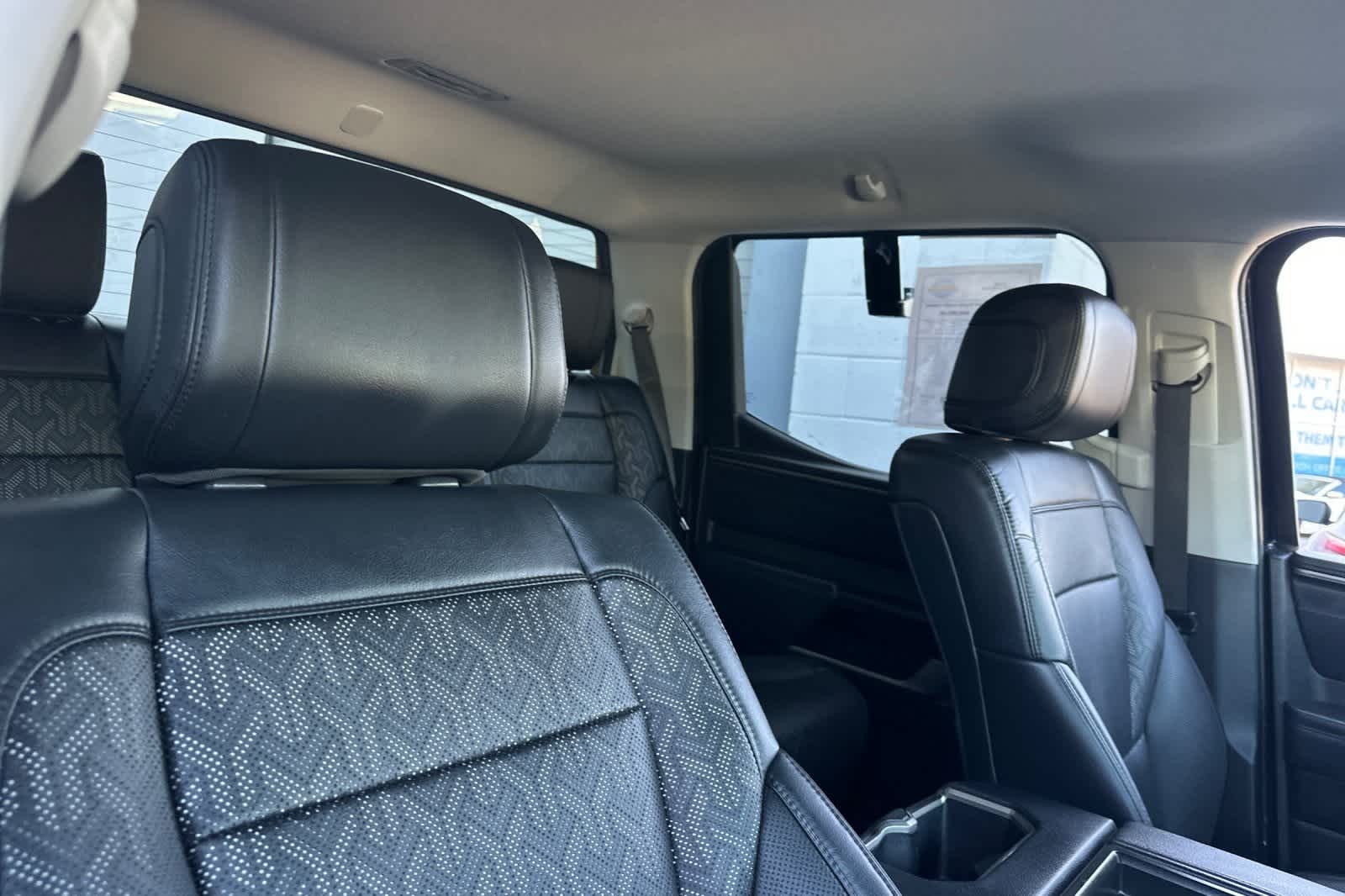 Thumbnail: 2023 Toyota Tundra - 18