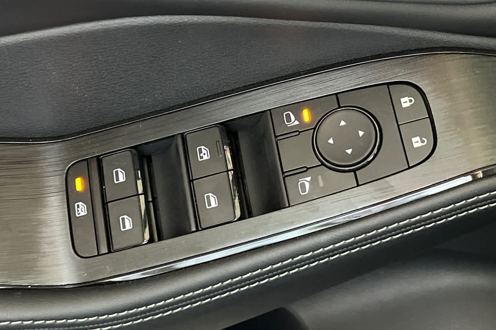 2024 Nissan Rogue SV 5