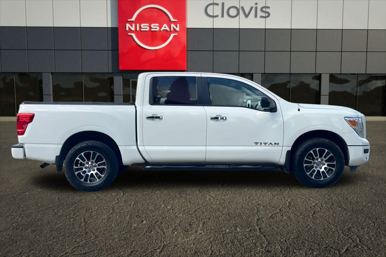 Thumbnail: 2021 Nissan Titan - 9