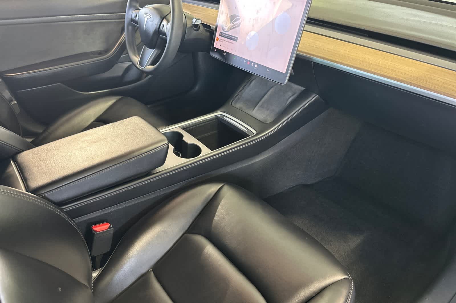 Thumbnail: 2021 Tesla Model 3 - 18