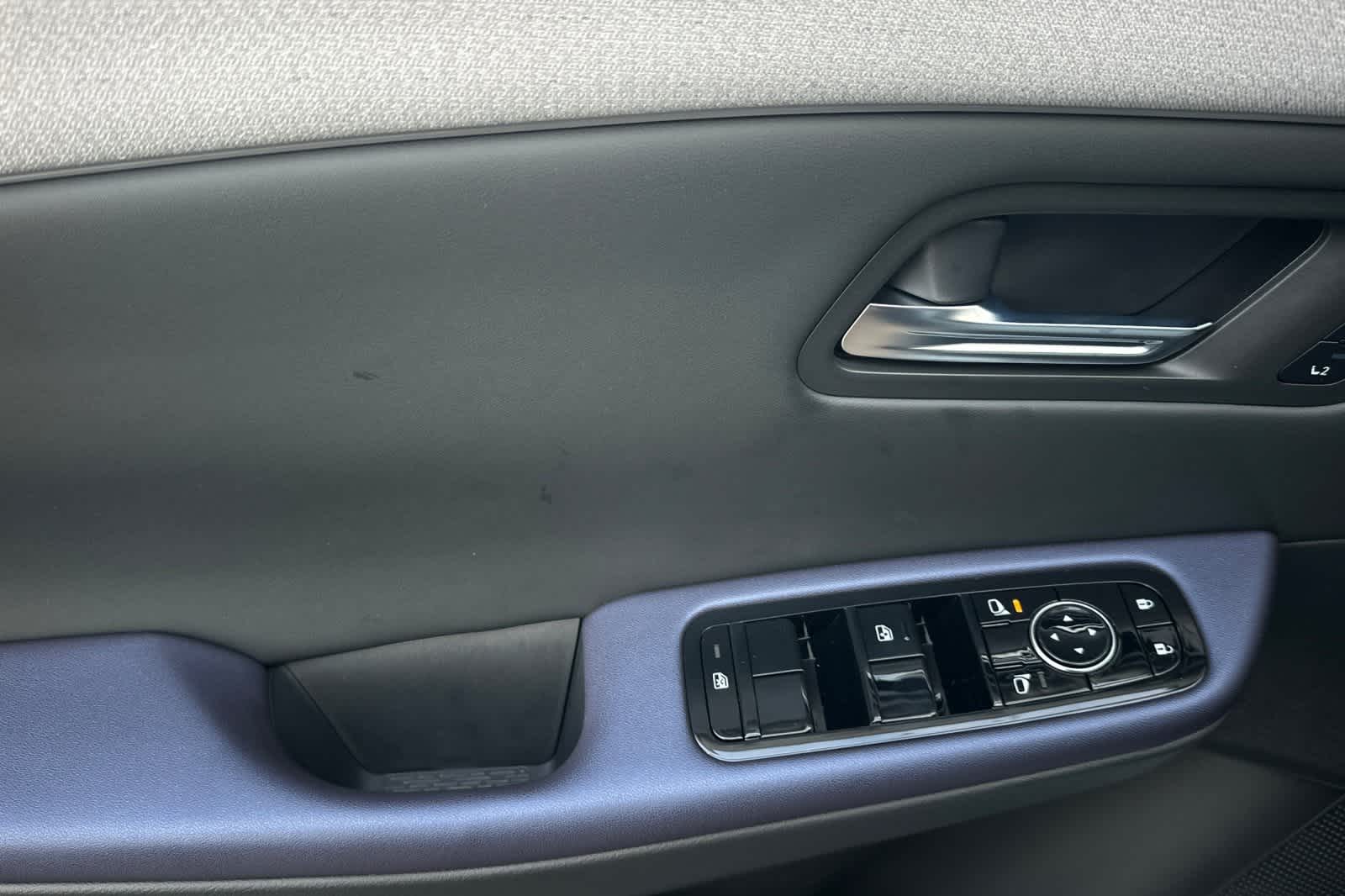 Thumbnail: 2026 Nissan Leaf - 13