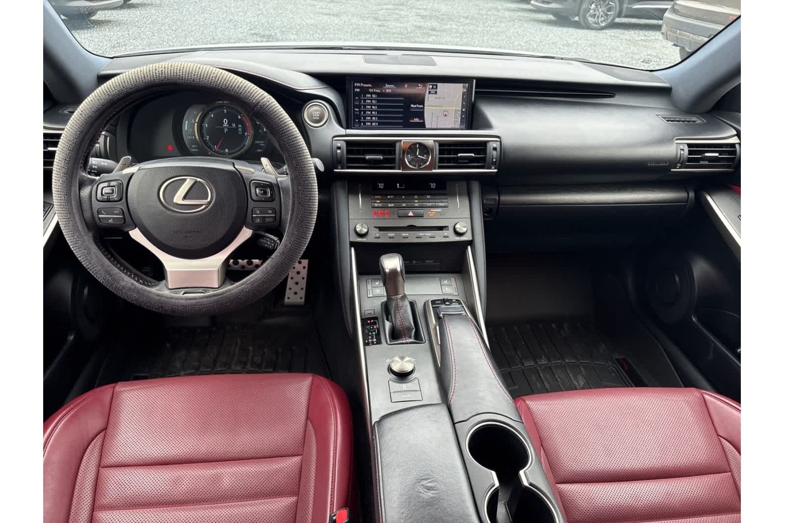 Thumbnail: 2019 Lexus IS - 4