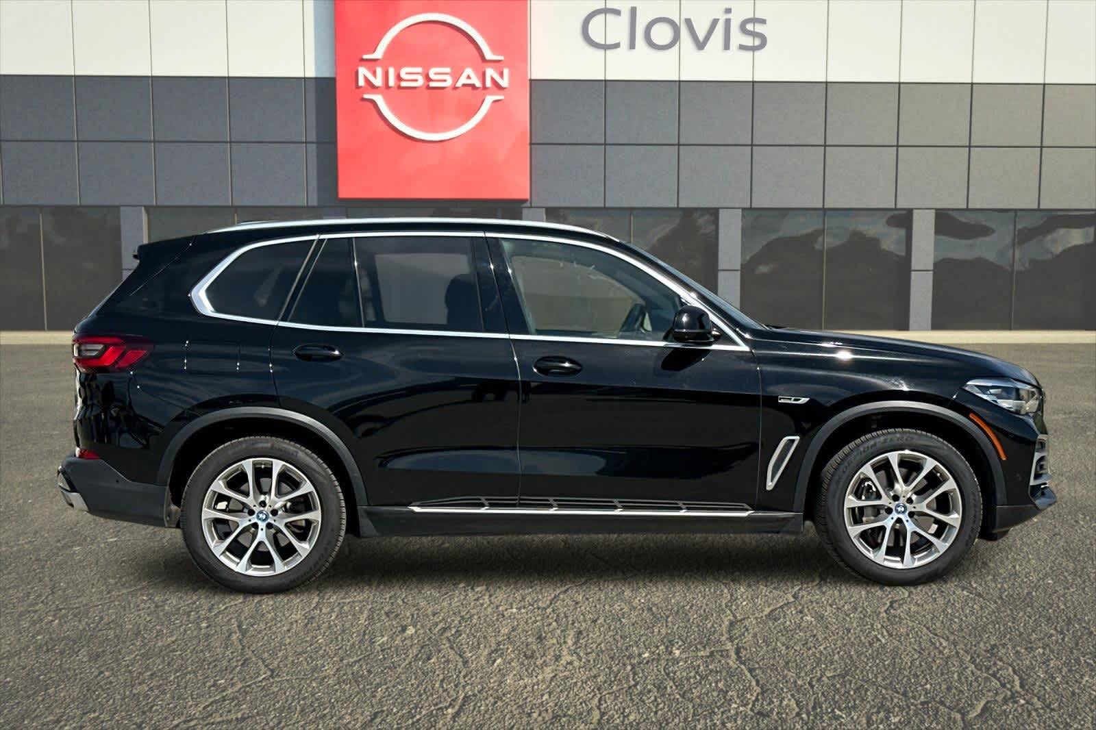 Thumbnail: 2023 BMW X5 - 9
