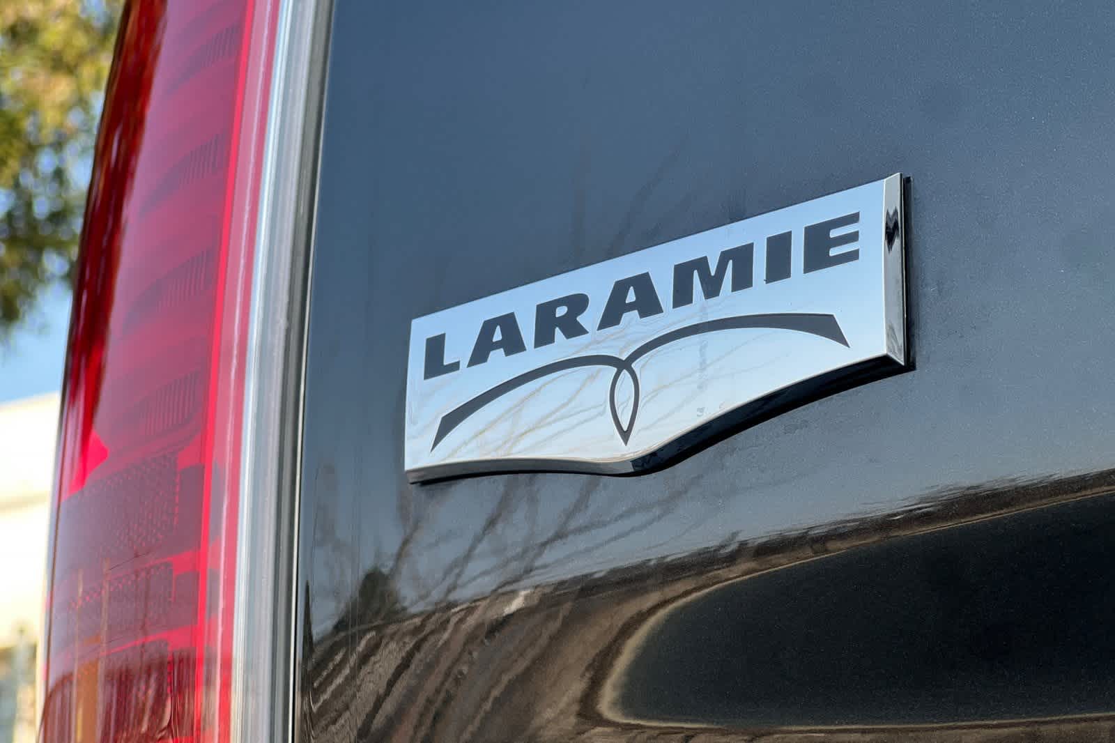 Thumbnail: 2017 RAM 1500 - 17