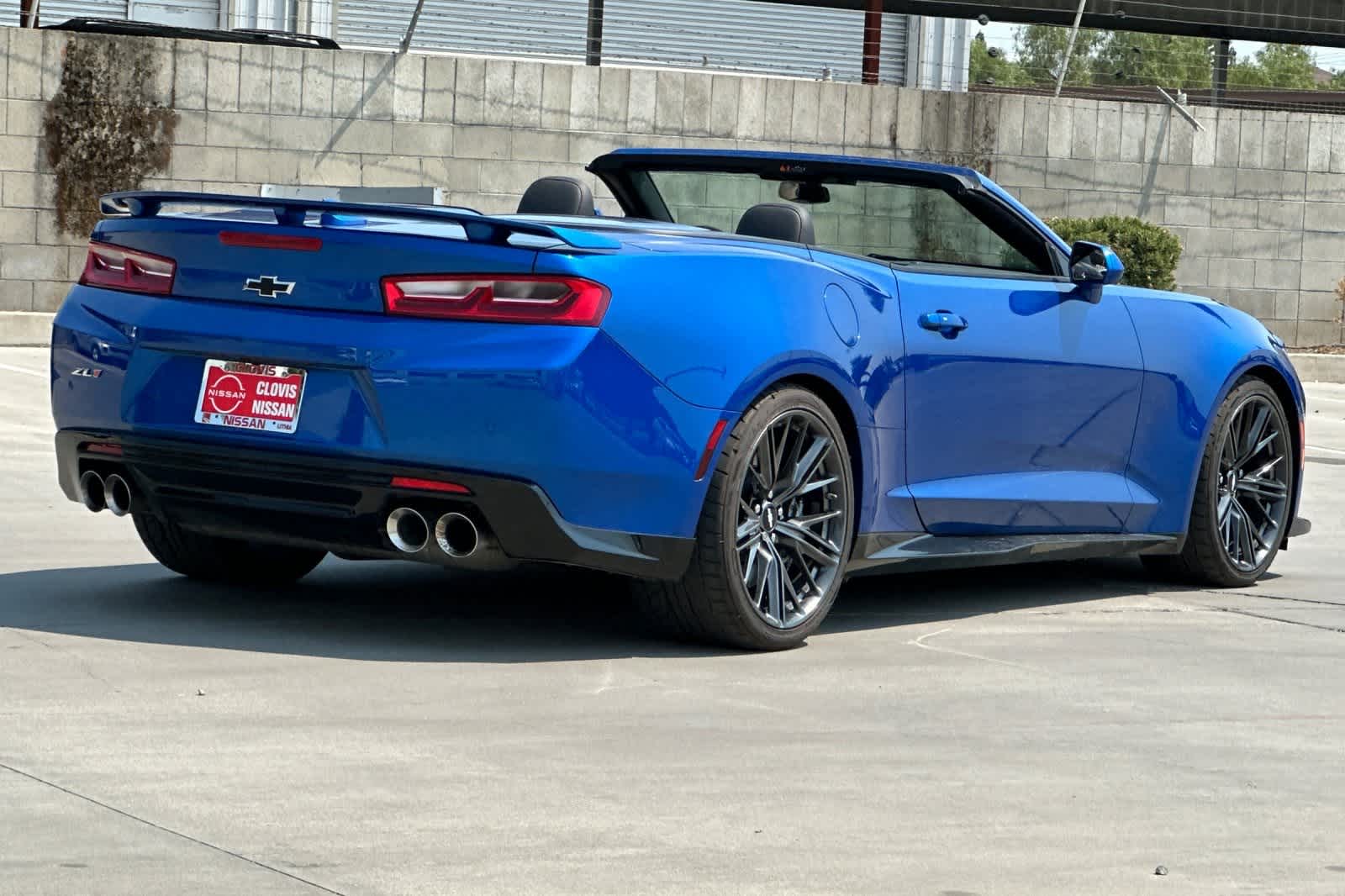 Thumbnail: 2018 Chevrolet Camaro - 3