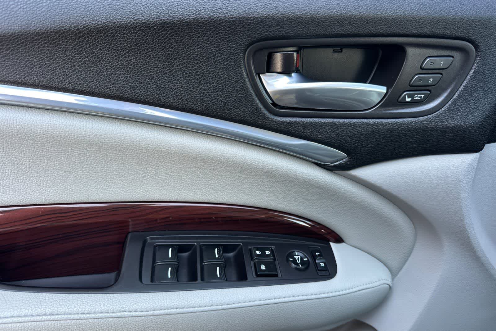 Thumbnail: 2014 Acura MDX - 13