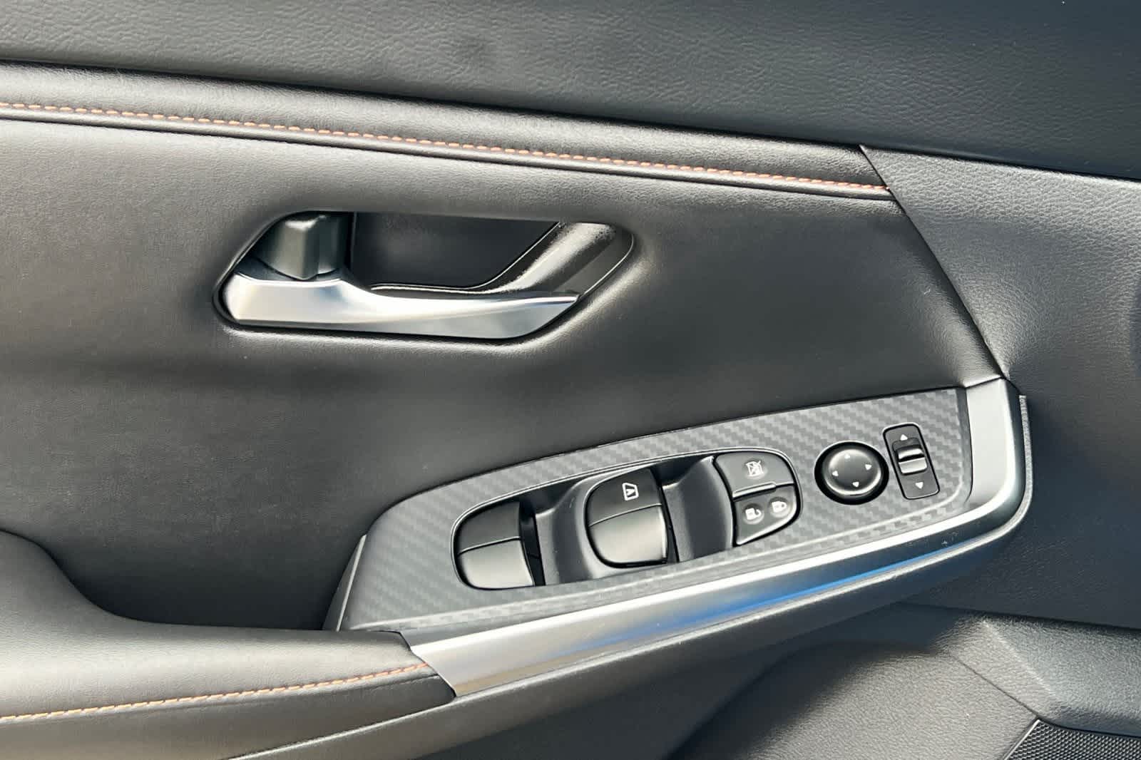 Thumbnail: 2023 Nissan Sentra - 13