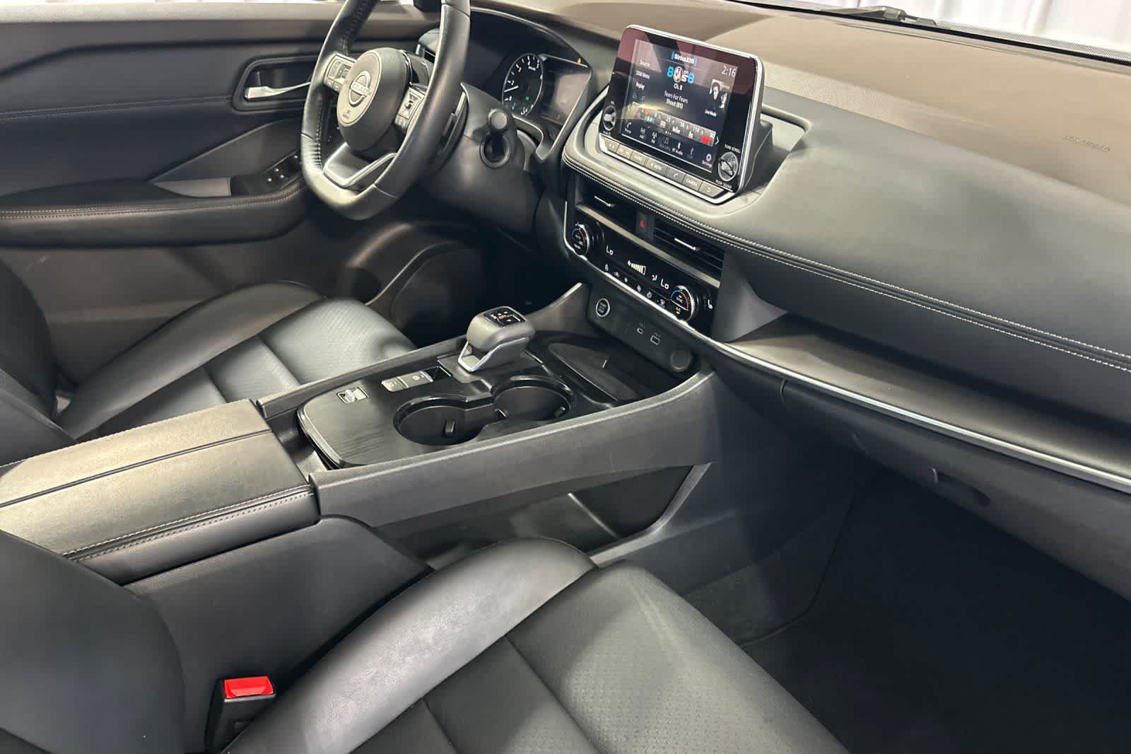 Thumbnail: 2023 Nissan Rogue - 18