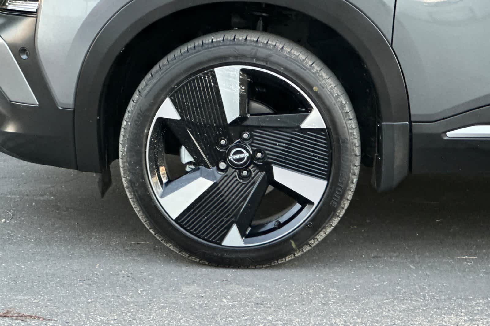 Thumbnail: 2026 Nissan Kicks - 32