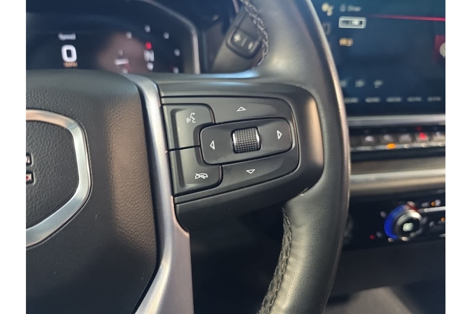 Thumbnail: 2024 GMC Sierra 1500 - 25