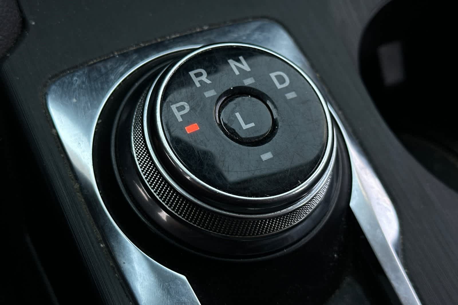 Thumbnail: 2021 Ford Escape - 25