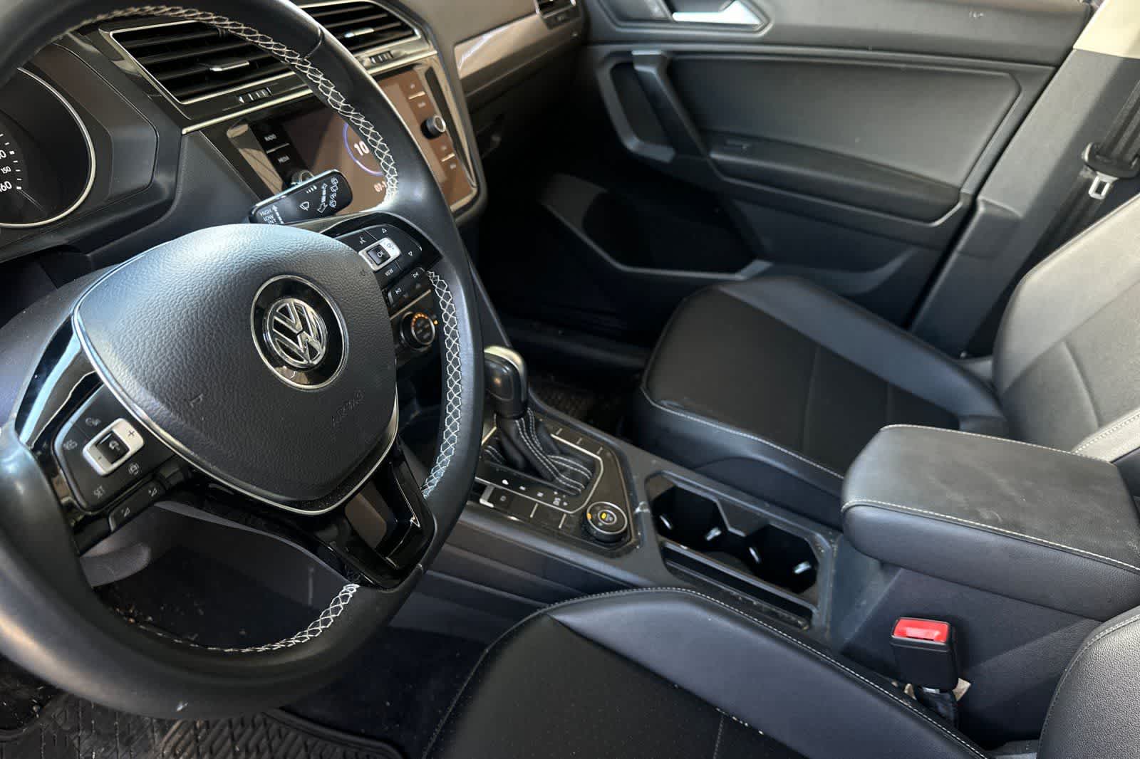 Thumbnail: 2021 Volkswagen Tiguan - 14