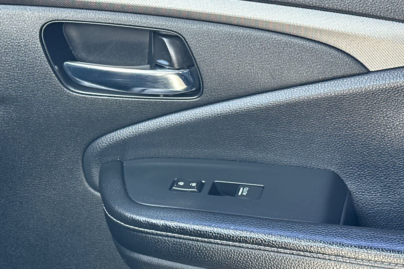 Thumbnail: 2023 Honda Ridgeline - 19