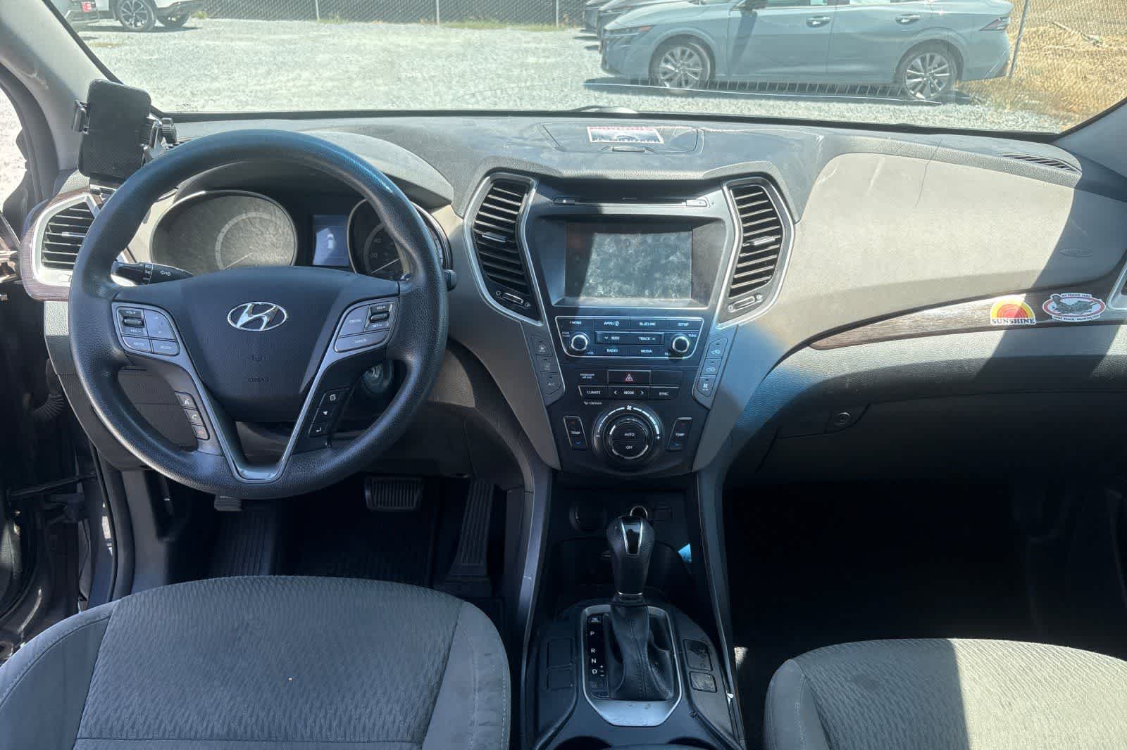 Thumbnail: 2017 Hyundai Santa Fe - 4