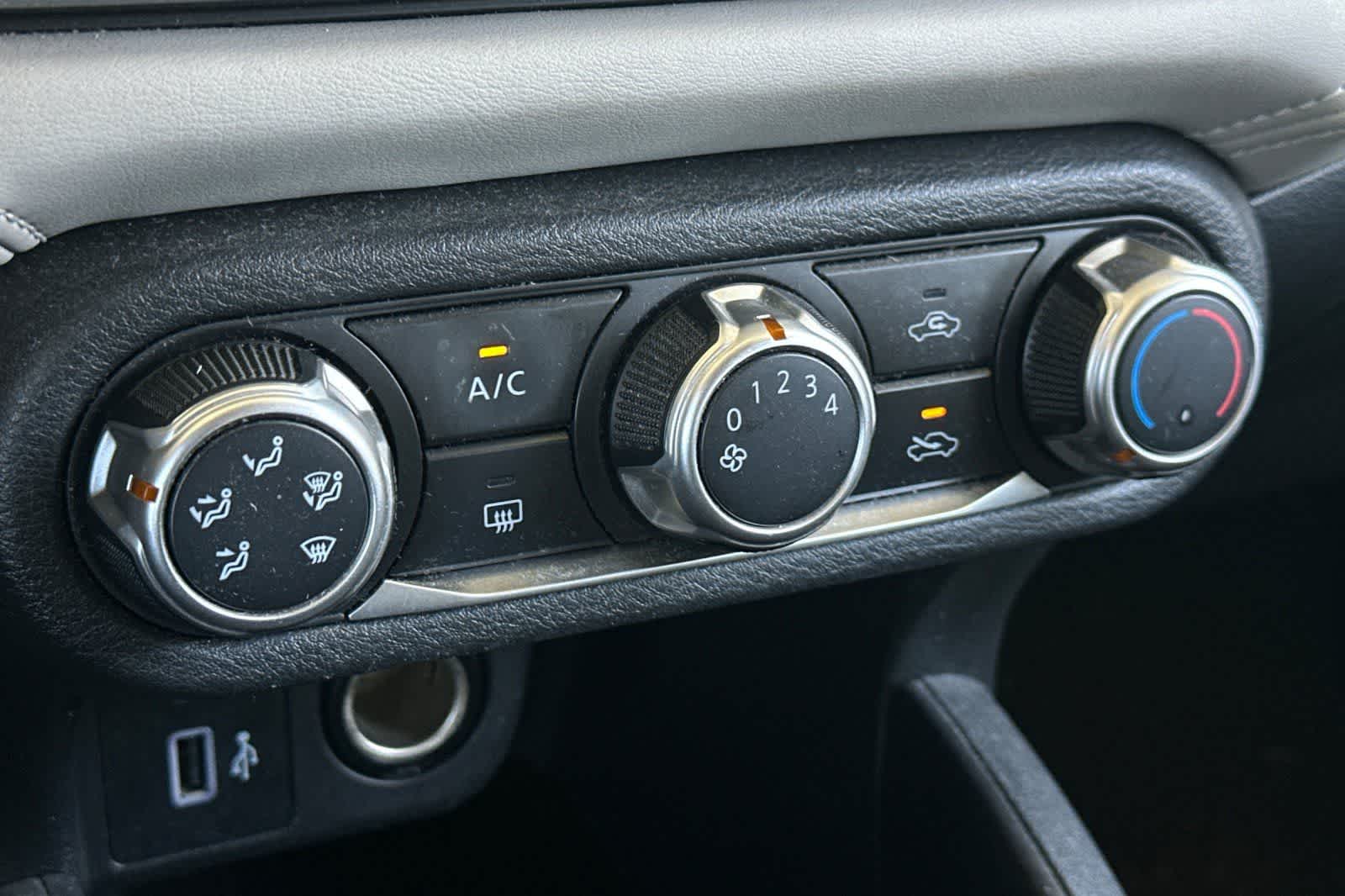 Thumbnail: 2020 Nissan Versa - 21