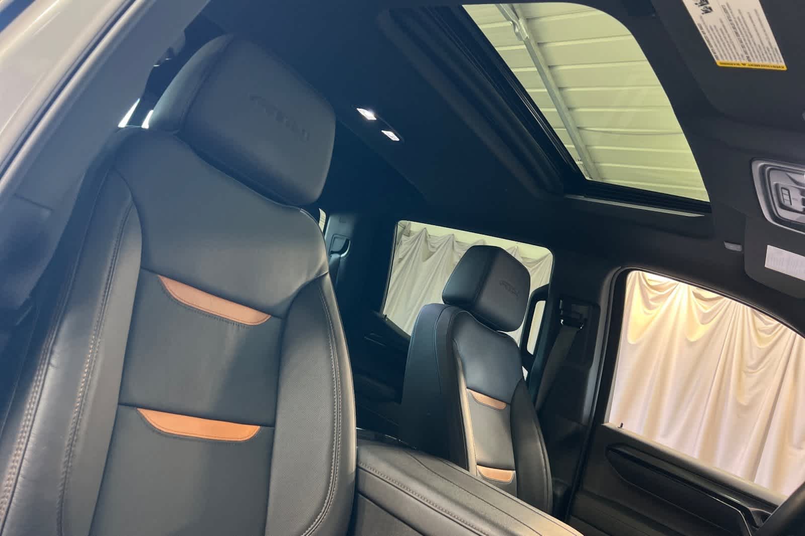 Thumbnail: 2024 GMC Sierra 1500 - 20