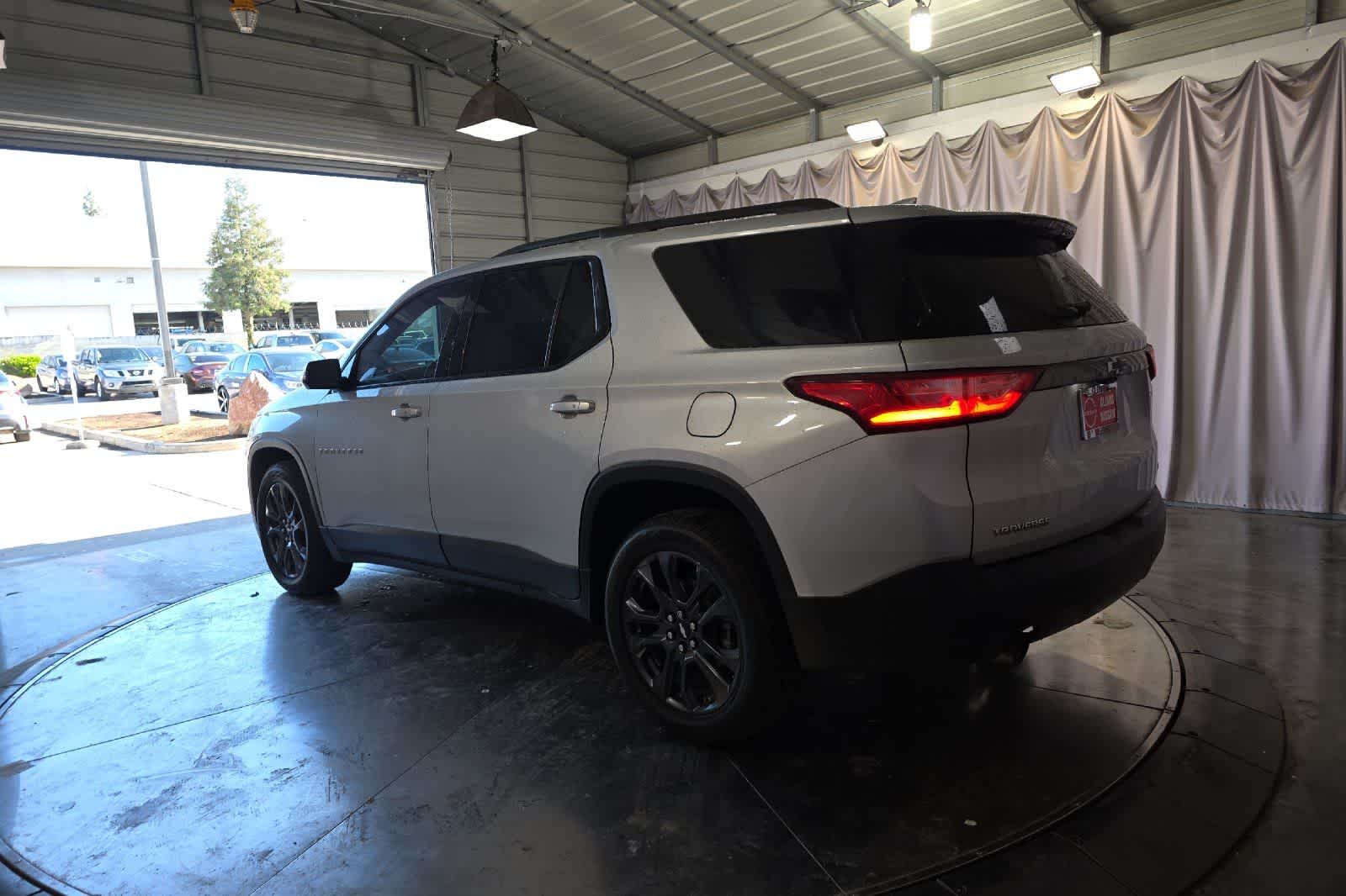 Thumbnail: 2020 Chevrolet Traverse - 7