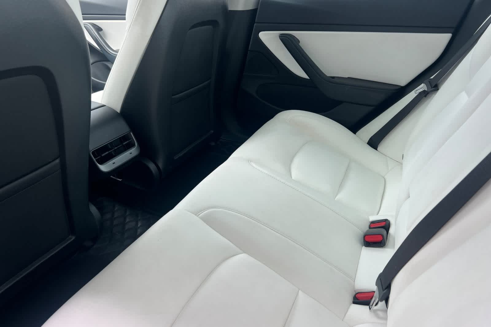 Thumbnail: 2021 Tesla Model 3 - 5