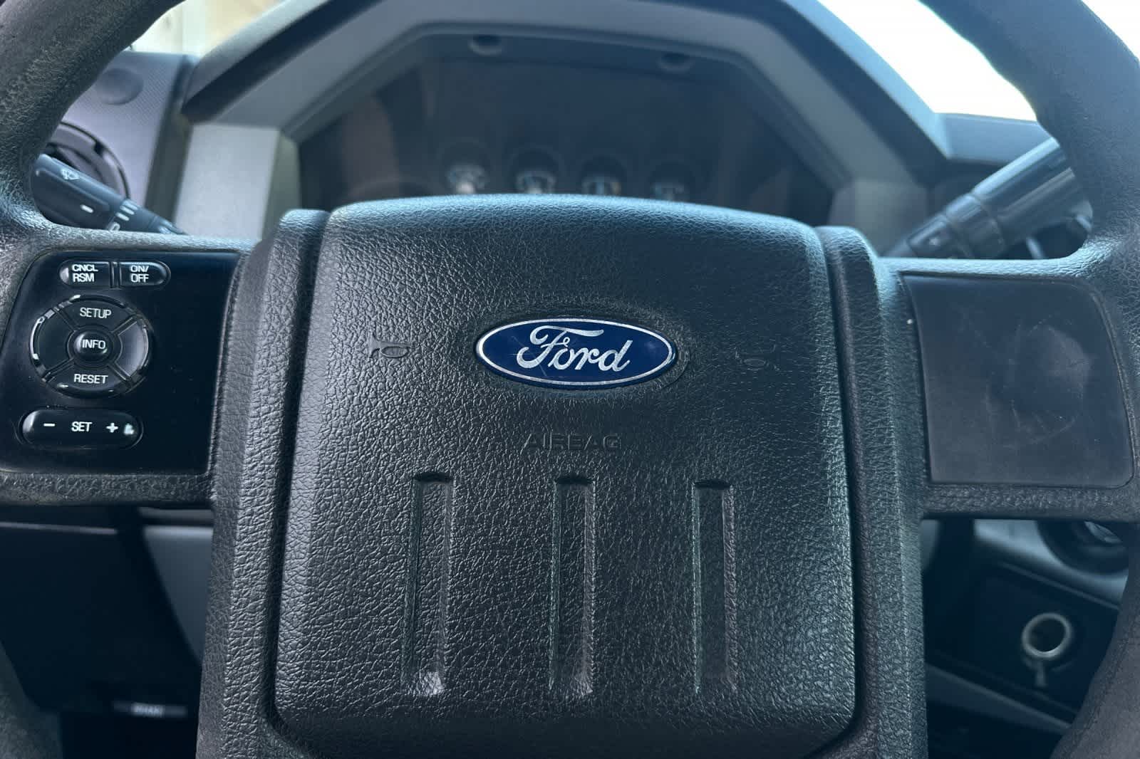Thumbnail: 2013 Ford F-550 - 24