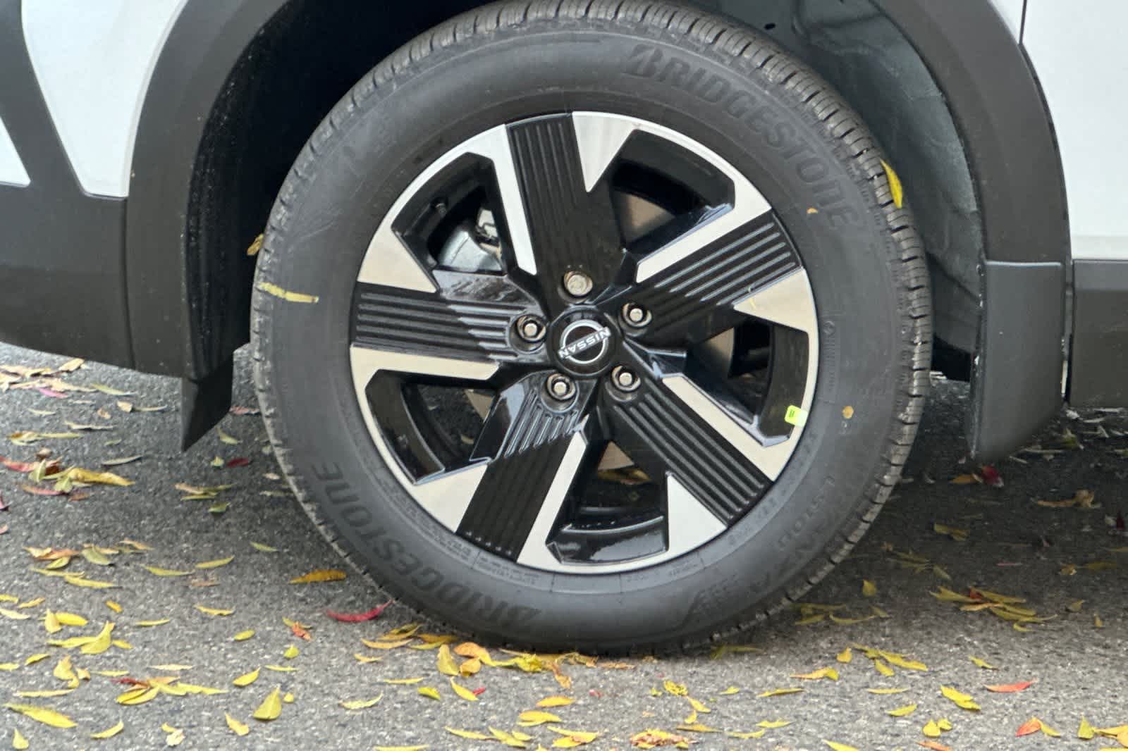 Thumbnail: 2026 Nissan Kicks - 34