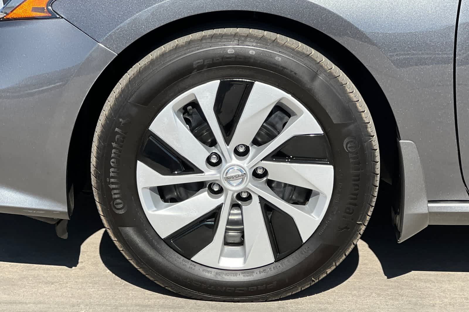 Thumbnail: 2022 Nissan Altima - 12