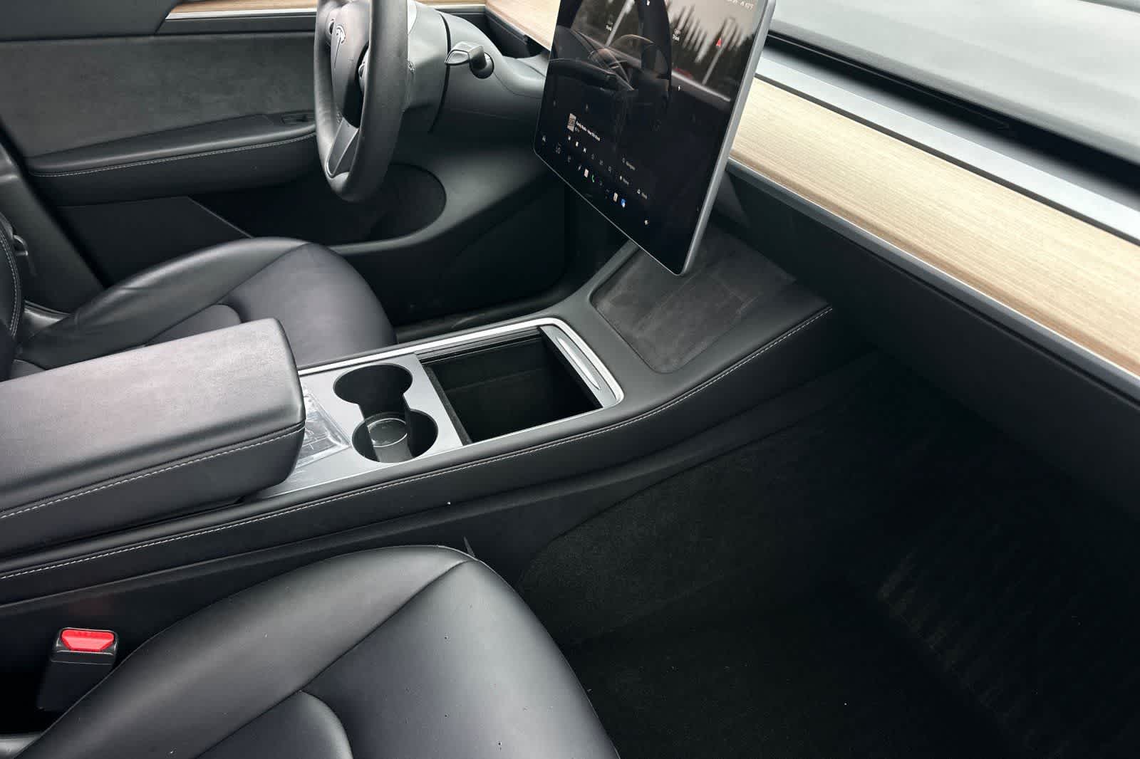 Thumbnail: 2023 Tesla Model Y - 18