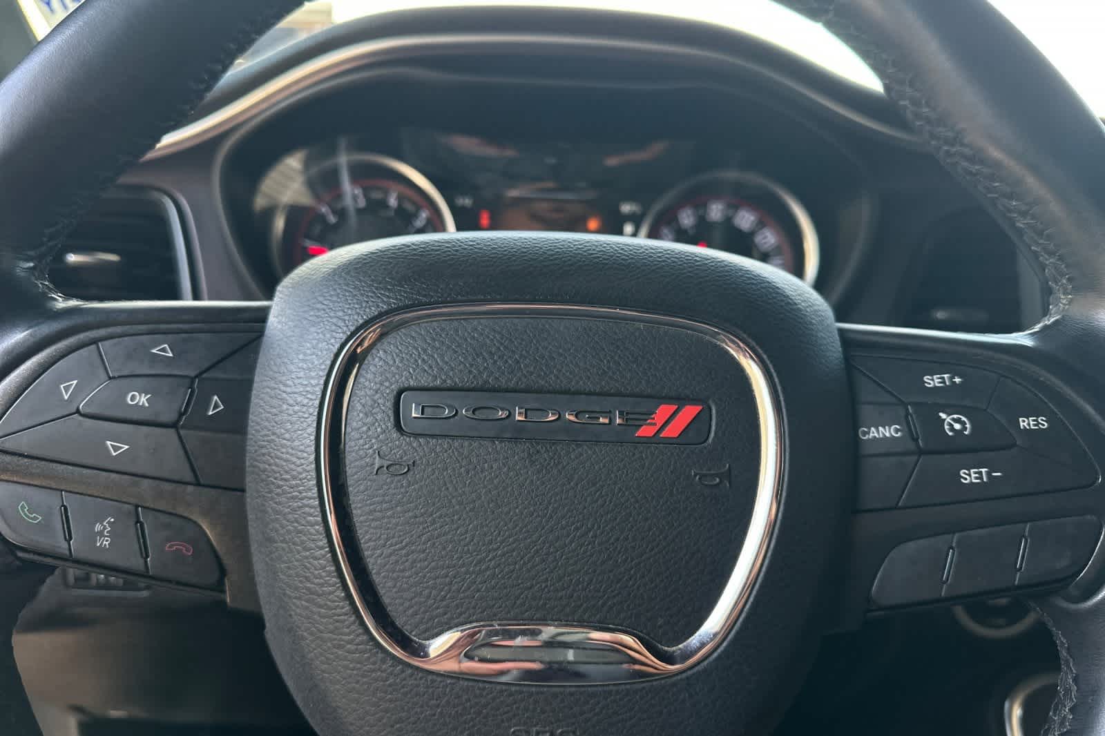 Thumbnail: 2016 Dodge Challenger - 24