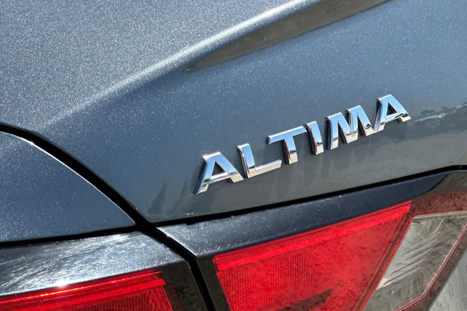 Thumbnail: 2020 Nissan Altima - 31