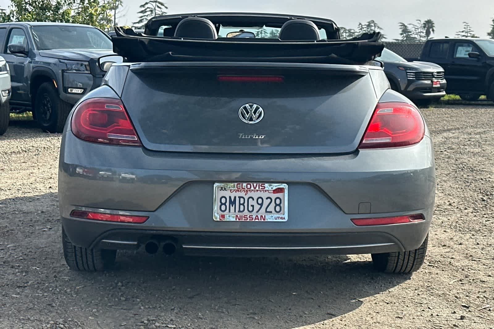 Thumbnail: 2018 Volkswagen Beetle - 8