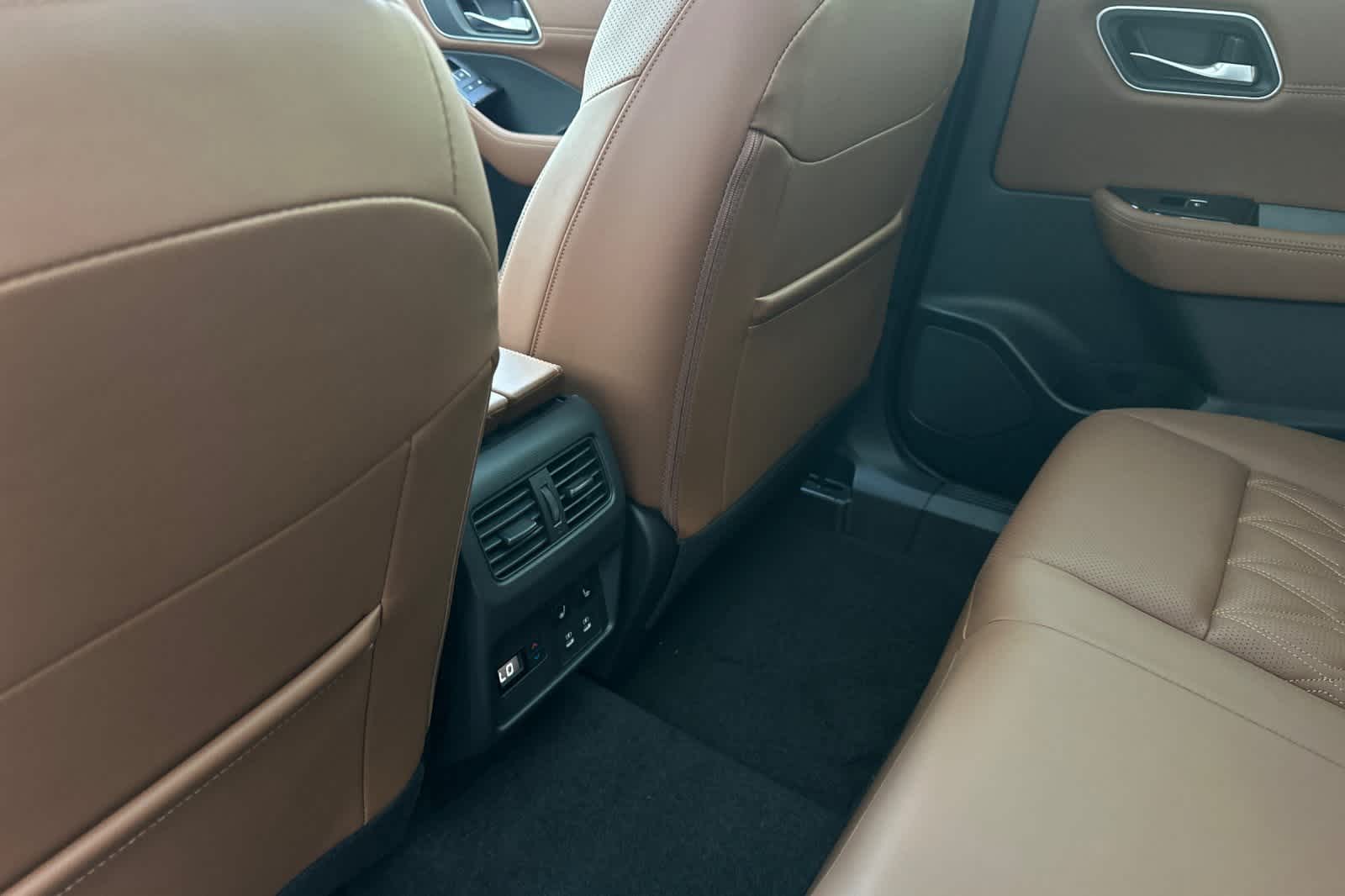 Thumbnail: 2026 Nissan Rogue - 5