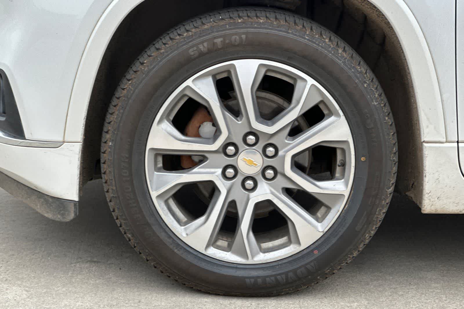 Thumbnail: 2020 Chevrolet Traverse - 12