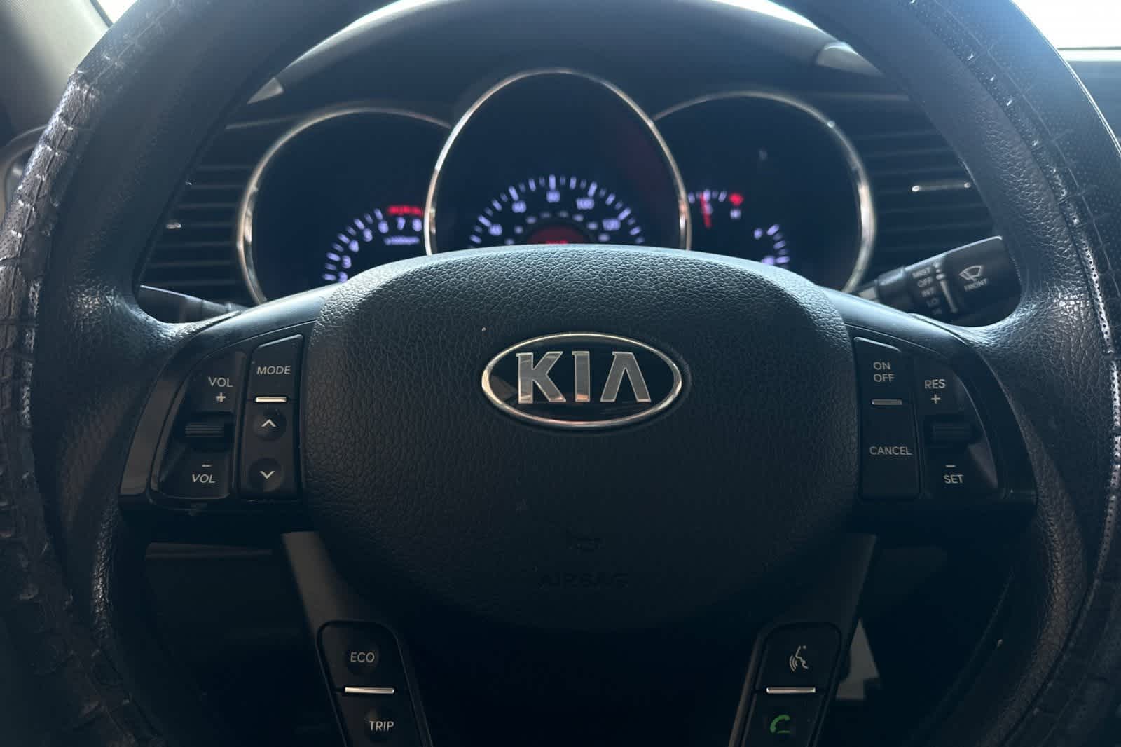 Thumbnail: 2013 Kia Optima - 23