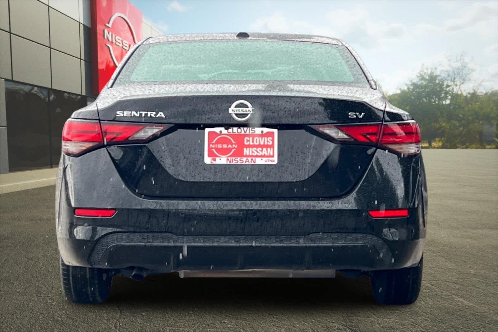 Thumbnail: 2023 Nissan Sentra - 8