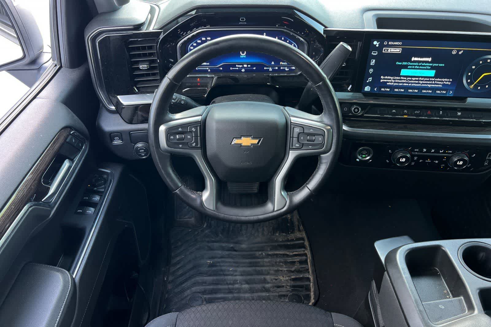 Thumbnail: 2022 Chevrolet Silverado 1500 - 16