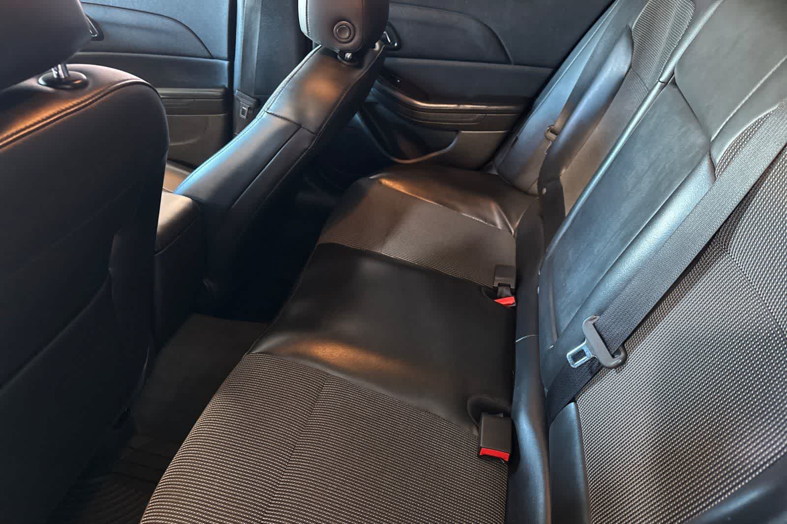 Thumbnail: 2015 Chevrolet Malibu - 5