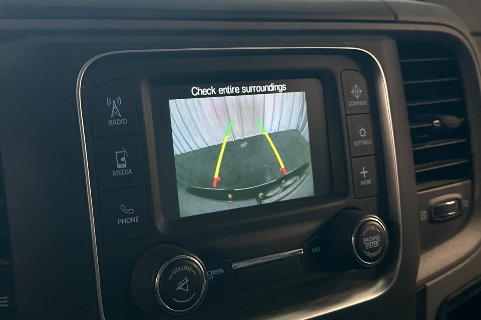 Thumbnail: 2019 RAM 1500 Classic - 22