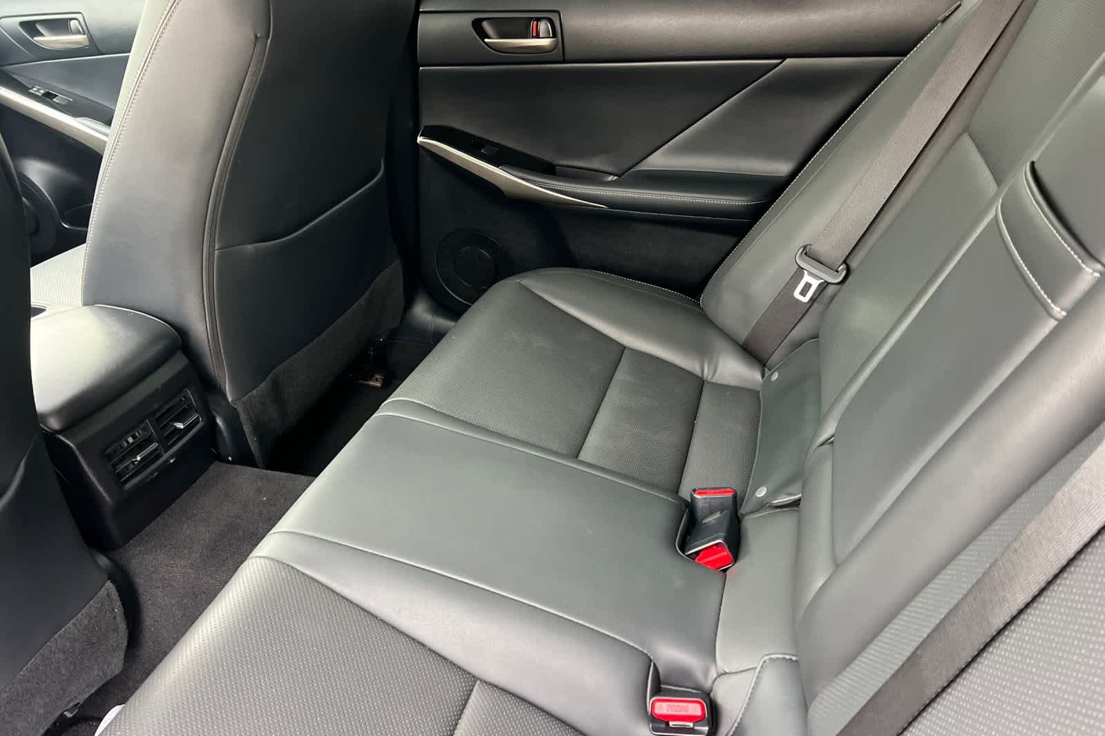 Thumbnail: 2017 Lexus IS - 5