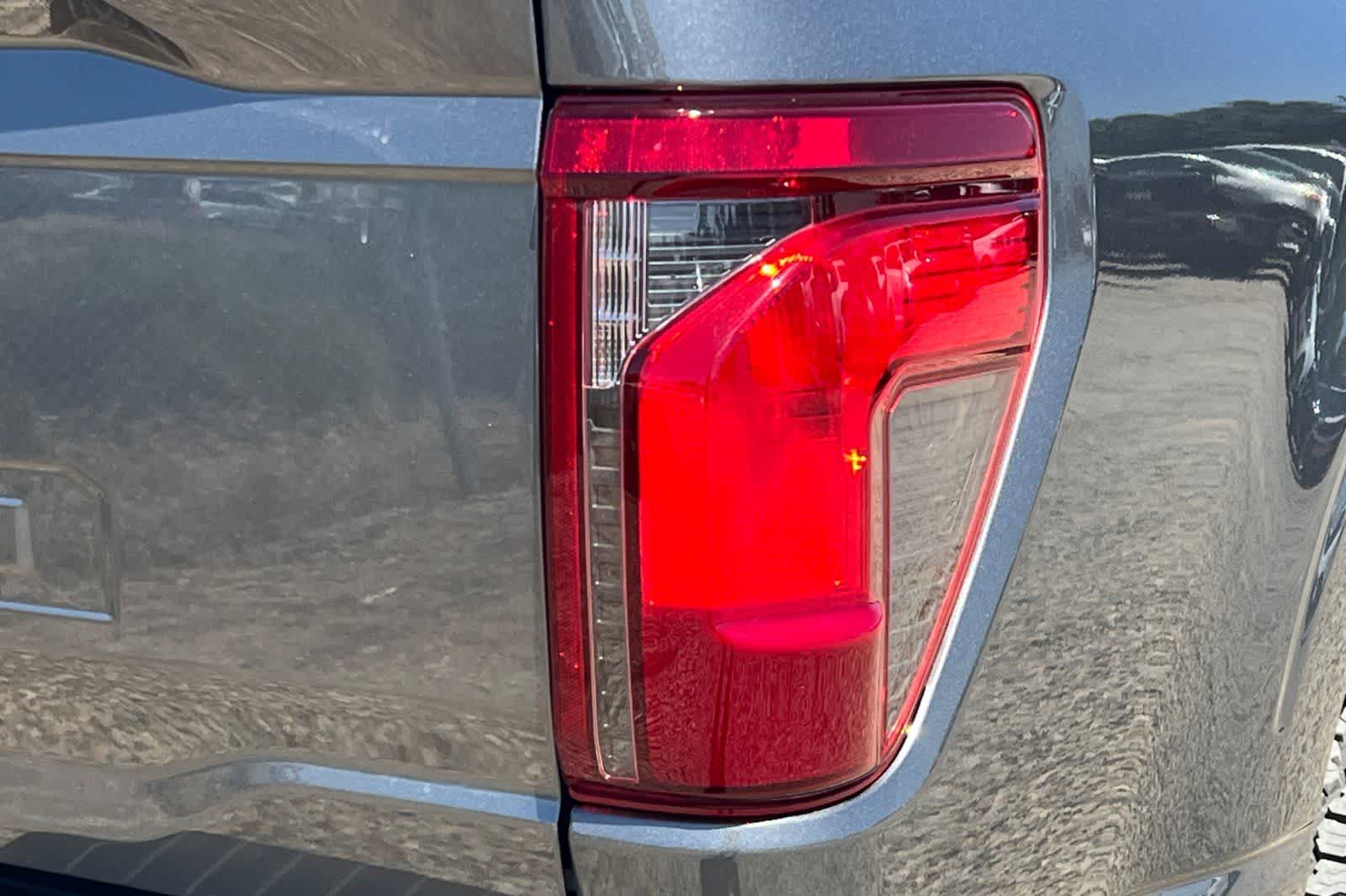 Thumbnail: 2025 Ford F-150 - 31