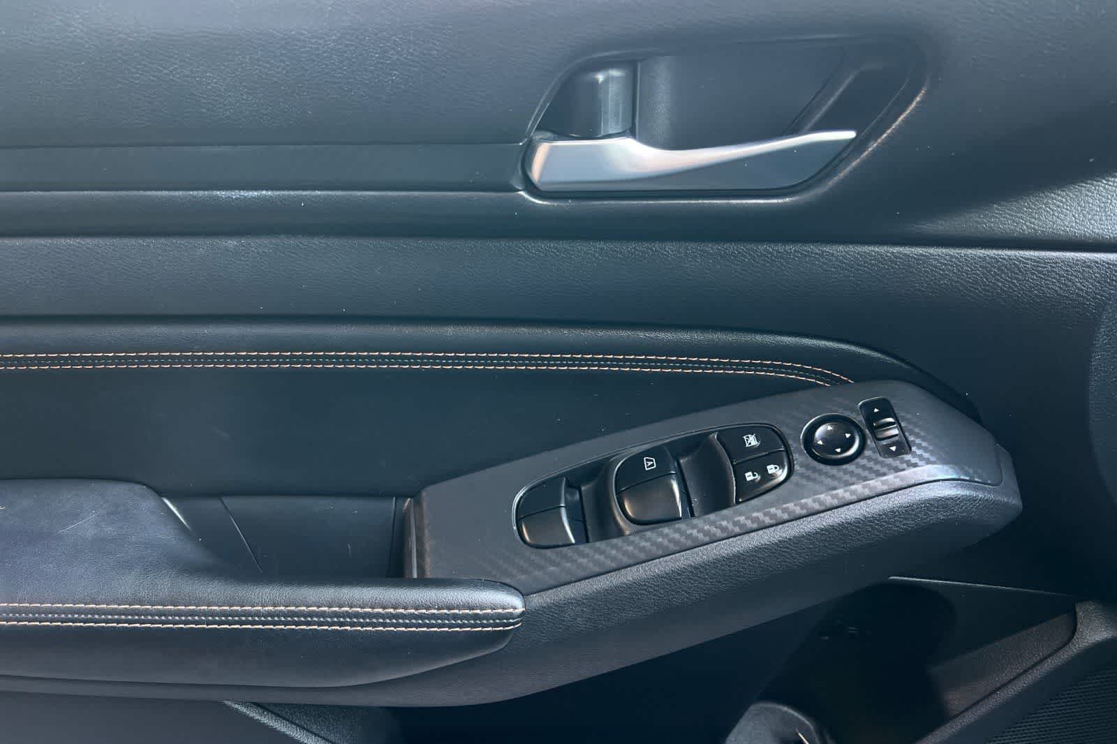 Thumbnail: 2019 Nissan Altima - 13