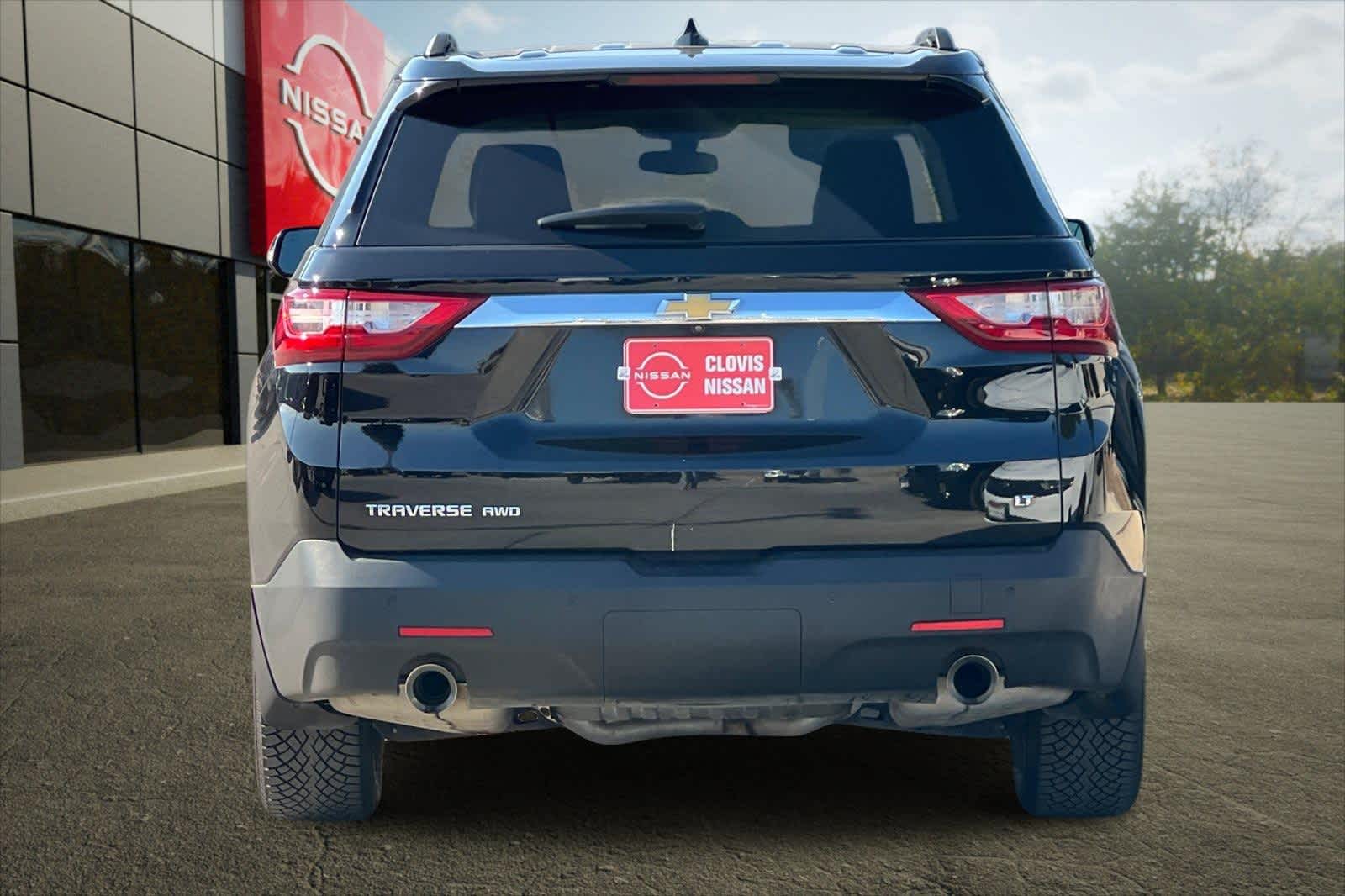 Thumbnail: 2020 Chevrolet Traverse - 8