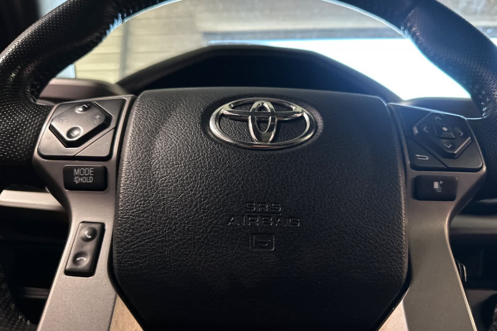 Thumbnail: 2016 Toyota Tacoma - 26
