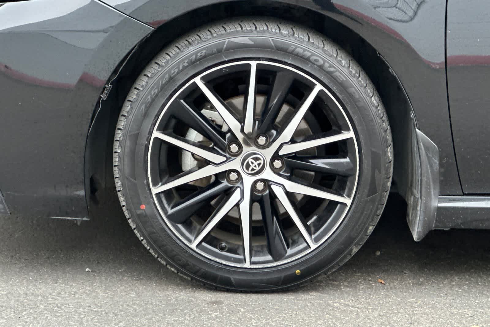 Thumbnail: 2023 Toyota Camry - 33