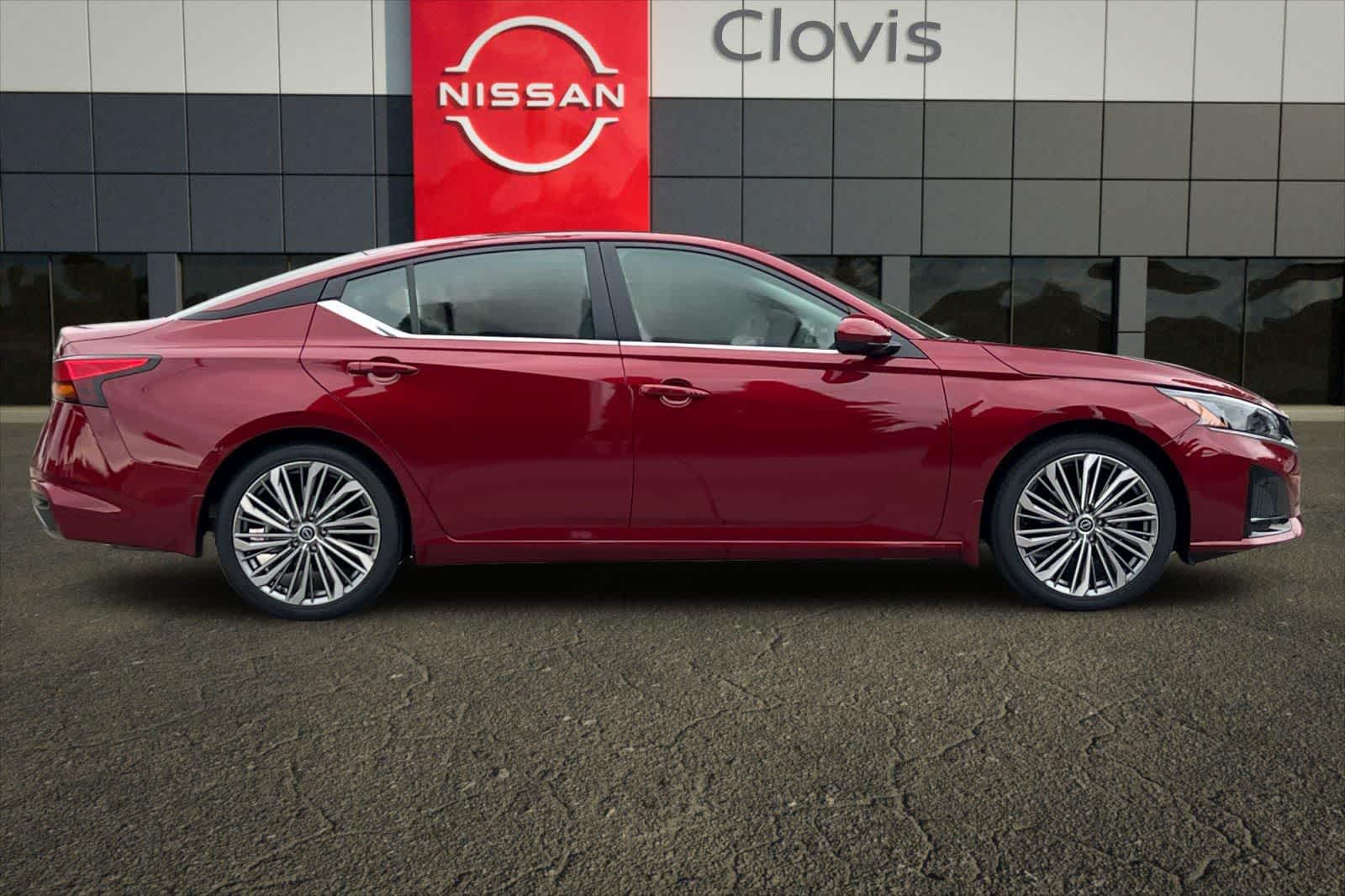 Thumbnail: 2026 Nissan Altima - 9