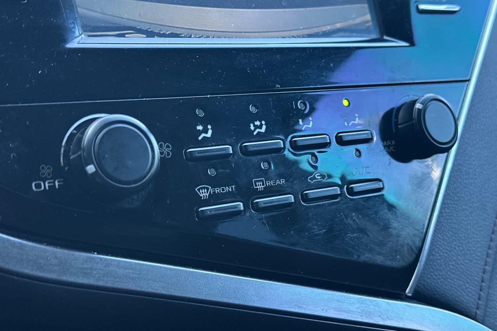 Thumbnail: 2018 Toyota Camry - 20