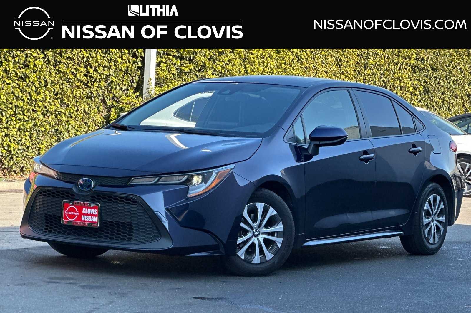 2022 Toyota Corolla LE Hero Image
