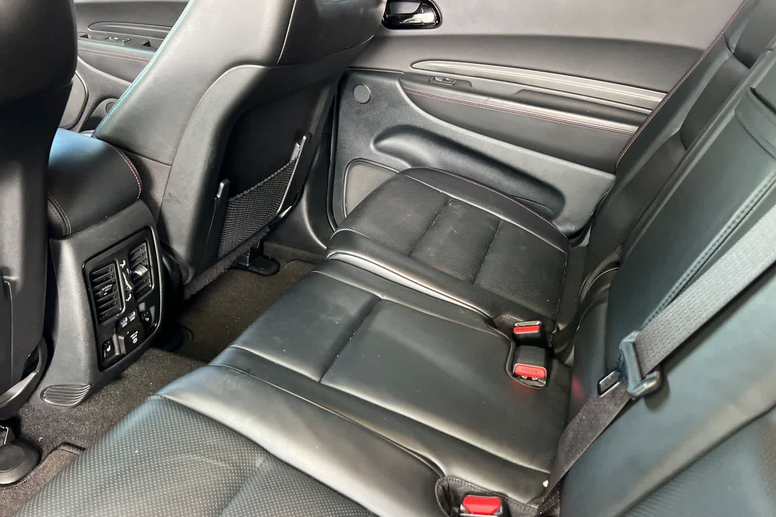 Thumbnail: 2022 Dodge Durango - 5